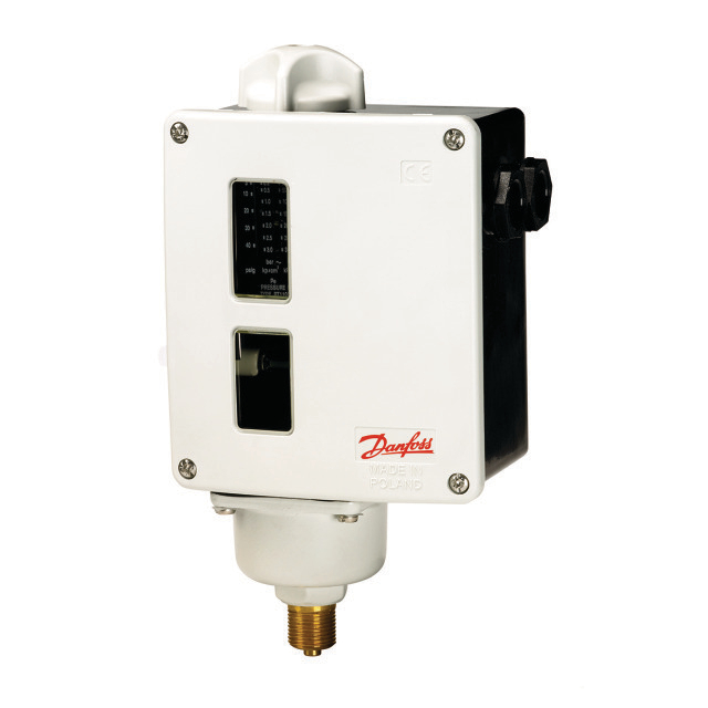 N460-7448 Danfoss RT 1A | Regelbereik: -0.8 tot 5 | Reset: Auto
